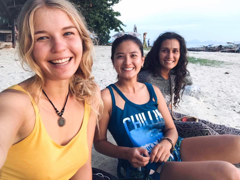 Ashley Oosthuizen happy and free on a beach with friends – the life she deserves to reclaim